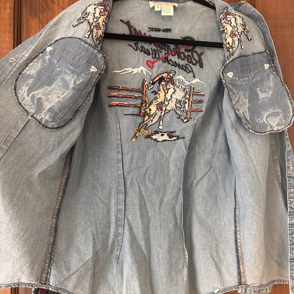 Rockmount Ranch Wear Bronc Vintage Embroidery Western Shirt in Denim - Picture 5 of 7